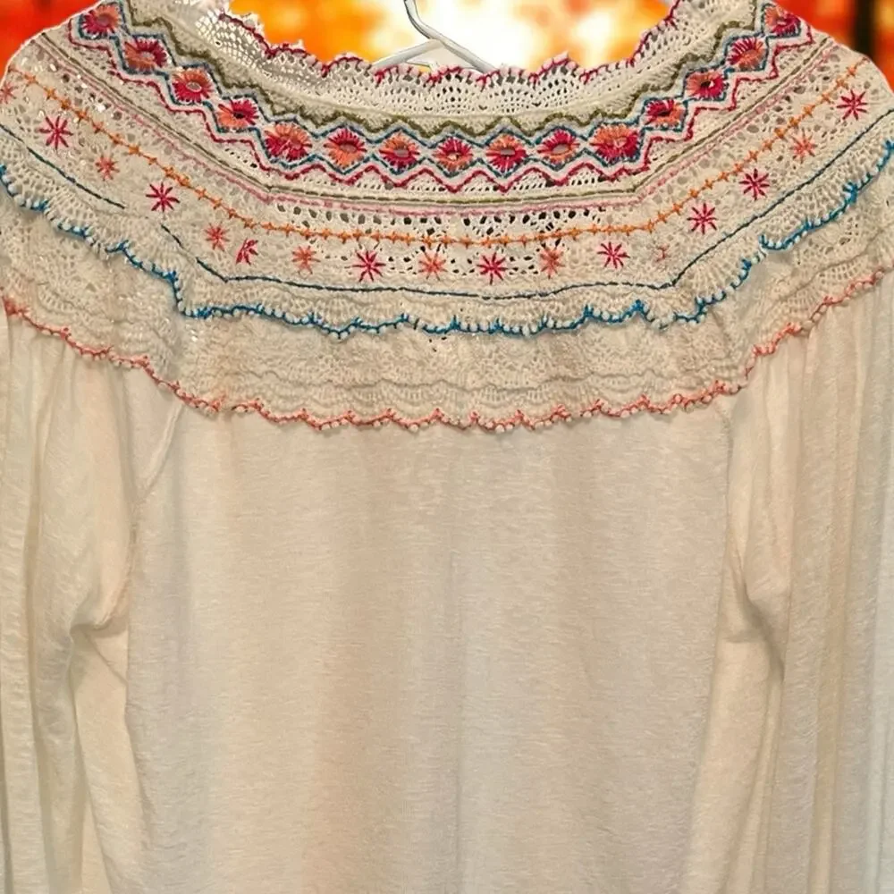 Free People NWOT Siesta Fiesta Crochet Embellished White Top Size Small